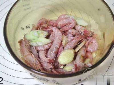吃什么補鈣   鮮蝦肉泥怎么做