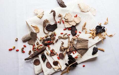 喝了中藥過(guò)后就開(kāi)始肚子疼的原因