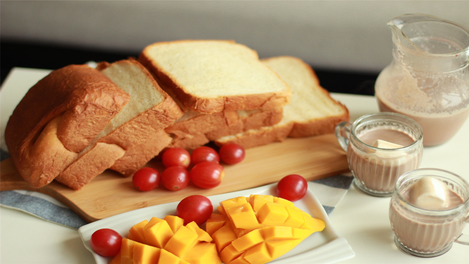 早餐吃面包究竟對身體好不好為什么