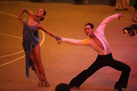 學(xué)習(xí)拉丁舞對于身體有哪些好處和壞處