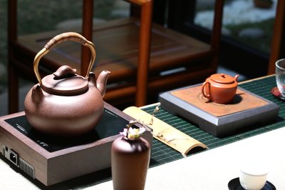 頭皮有點(diǎn)麻的原因?yàn)槭裁磿?huì)出現(xiàn)這種情況