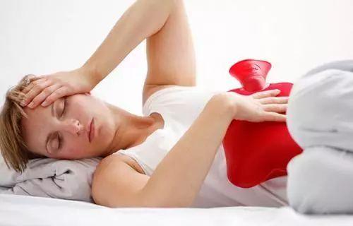 腰部總有著下墜的感覺的原因有哪些