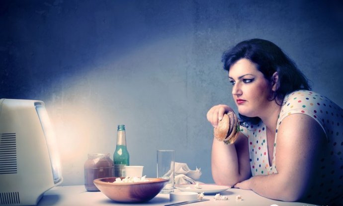 經常坐著肚子上容易長肉應該怎么減