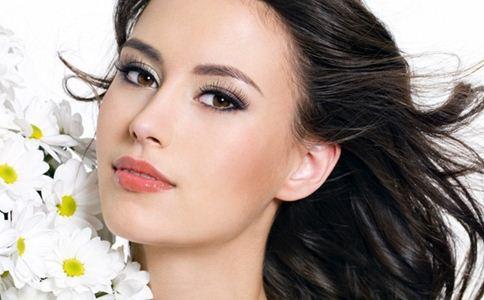 秋季到了氣血不足的人吃什么補氣血-易網(wǎng)<a href=http://www.gyfww.com/ target=_blank class=infotextkey>健康養(yǎng)生</a>網(wǎng) 秋季到了氣血不足的人吃什么補氣血