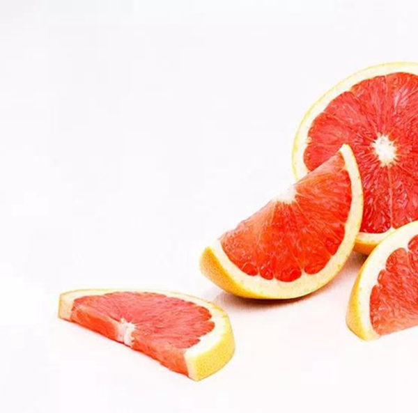 愛吃柚子的快看！柚子+它=服毒