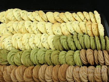 曲奇餅干的做法 曲奇餅干的家常做法-易網(wǎng)<a href=http://www.gyfww.com/ target=_blank class=infotextkey>健康養(yǎng)生</a>網(wǎng) 曲奇餅干的做法 曲奇餅干的家常做法