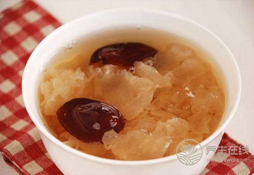 四款有效中藥豐胸湯 <a href=http://www.gyfww.com/ target=_blank class=infotextkey>健康養生</a>速度漲罩杯-易網健康養生網 四款有效中藥豐胸湯 健康養生速度漲罩杯