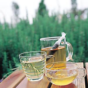 怎樣排毒養(yǎng)顏?怎樣讓體內(nèi)毒素?zé)o法沉積?