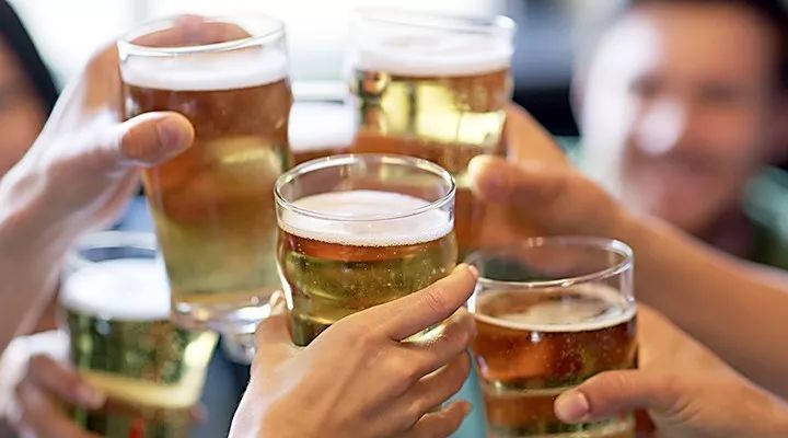 喝酒之后為了健康你要少做這三件事