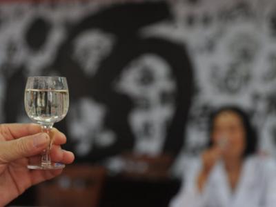 每天喝一點白酒的人最后身體怎么樣了