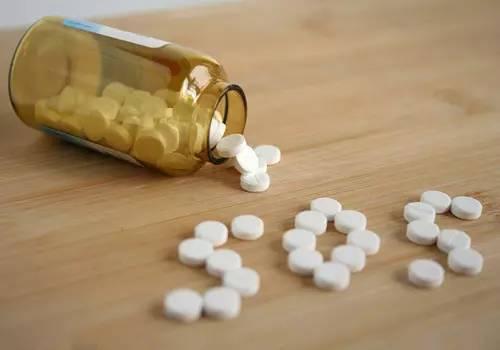 如果你的臉上出現(xiàn)這種異常需要警惕高血壓