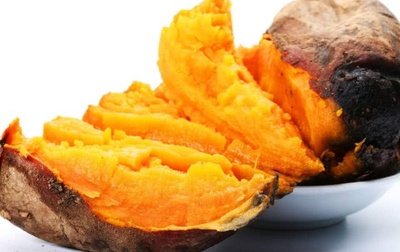 電壓力鍋烤紅薯的技巧需要放水嗎-易網(wǎng)健康<a href=http://www.gyfww.com/jkys/ target=_blank class=infotextkey>養(yǎng)生</a>網(wǎng) 電壓力鍋烤紅薯的技巧需要放水嗎