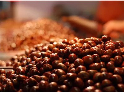 炒栗子變干了有沒有方法可以讓它變軟-易網<a href=http://www.gyfww.com/ target=_blank class=infotextkey>健康養生</a>網 炒栗子變干了有沒有方法可以讓它變軟