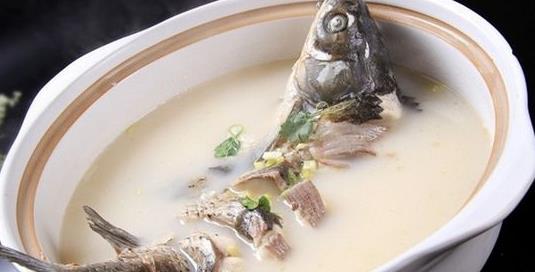 學(xué)生工作人群常吃這幾種食物有利于補(bǔ)腦