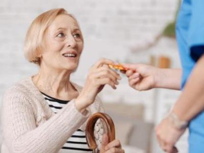 得眼底病了飲吃什么幫助恢復