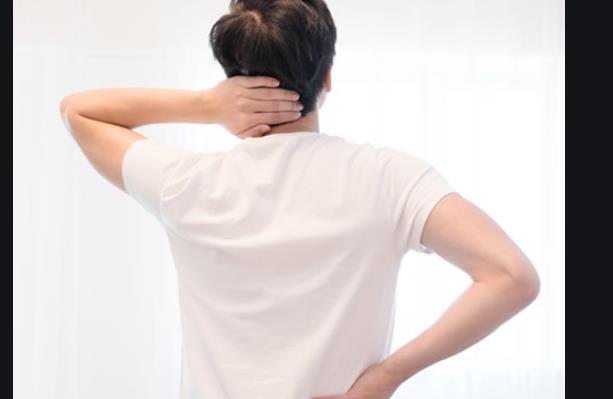 男性蛋疼出現睪丸疼痛情況容易引起哪些疾病