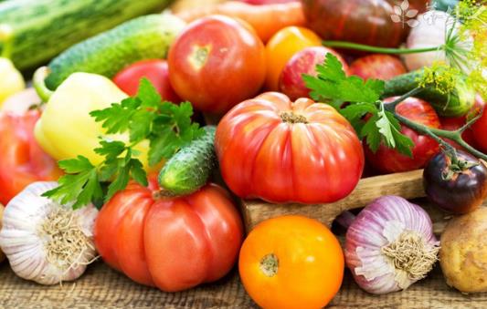 適合感冒人群吃的食材有哪些-易網(wǎng)健康<a href=http://www.gyfww.com/jkys/ target=_blank class=infotextkey>養(yǎng)生</a>網(wǎng) 適合感冒人群吃的食材有哪些