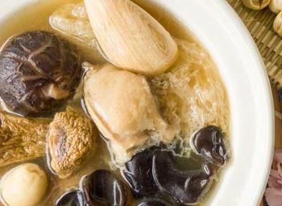 三種適合老人養生粥制作食譜