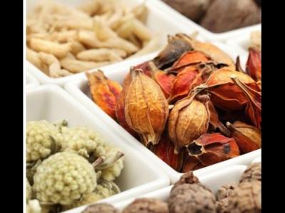 女性冬天手腳怕冷吃哪些食物可溫補