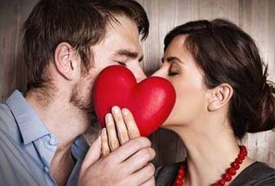 正常人與艾滋病人進餐是否會傳染疾病