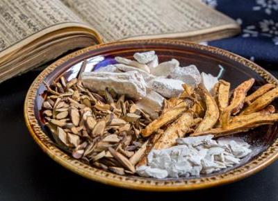 腰痛能做平板支撐嗎