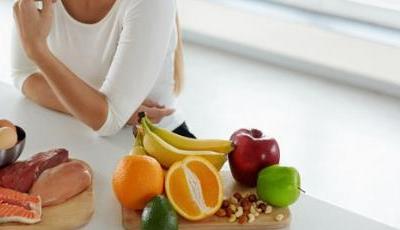 適合辦公族的肩部運動講解