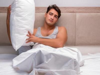 哪些生活習(xí)慣容易造成頸椎腰椎疼痛不適