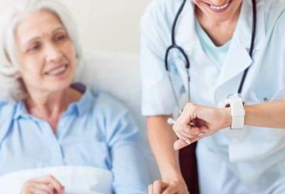 檢查出來(lái)提示甘油三酯偏高應(yīng)該怎么辦