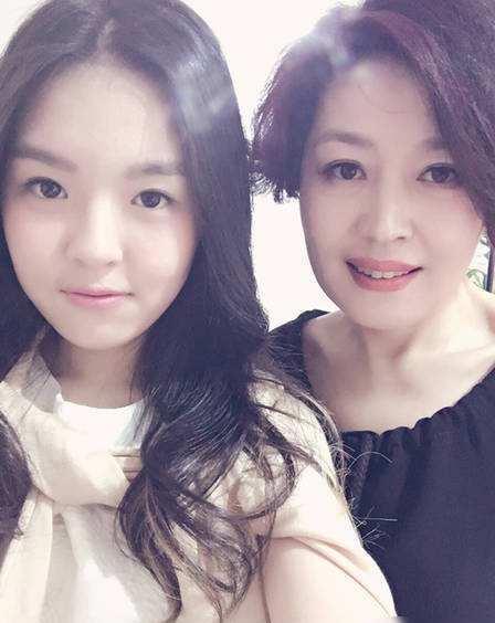 哈文受李詠生病危害，現(xiàn)如今非常重視健康養(yǎng)生，強(qiáng)烈推薦女士多吃它