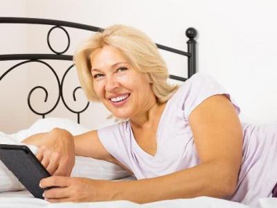 四十五歲以后是健康養(yǎng)生金子期，醒來后，3件事再喜愛也盡量無須做