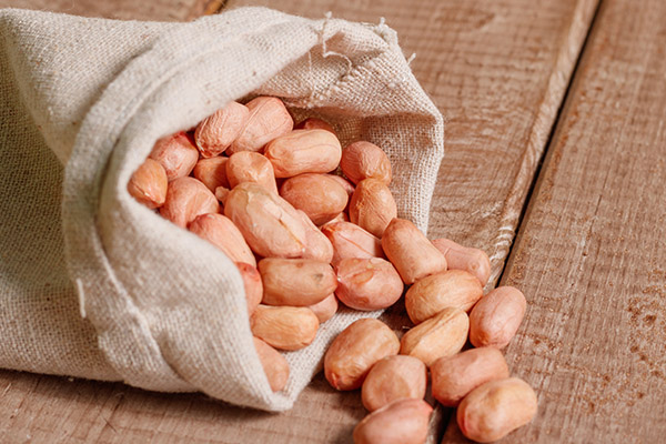 吃螃蟹能夠喝純牛奶嗎