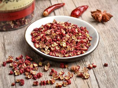 花椒泡腳有哪些益處呢