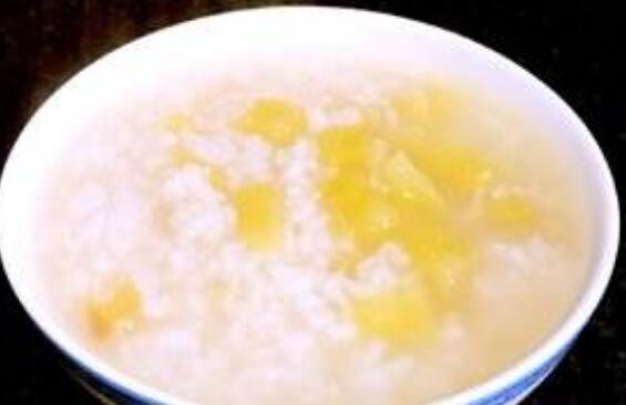 蘋果粥的作用與功效 吃蘋果粥的益處
