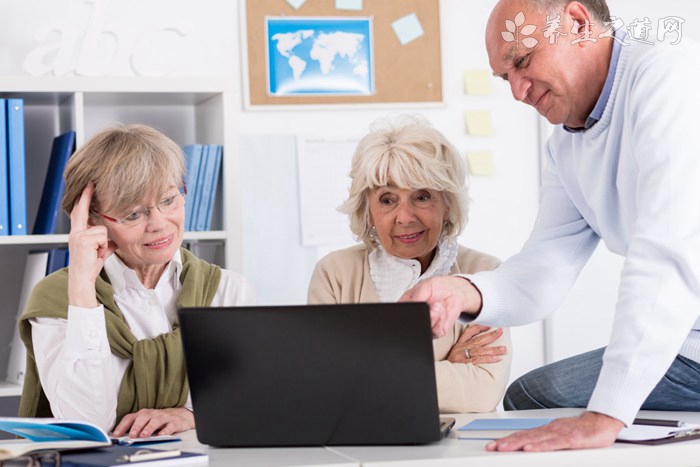 電腦一族怎么護(hù)眼