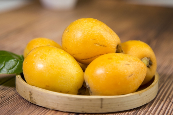 枇杷里面黑了可以吃嗎 枇杷的保存方法