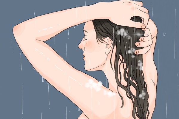 三伏天哪三個時間不能洗澡 三伏天該如何正確洗澡-易網<a href=http://www.gyfww.com/ target=_blank class=infotextkey>健康養生</a>網 三伏天哪三個時間不能洗澡 三伏天該如何正確洗澡