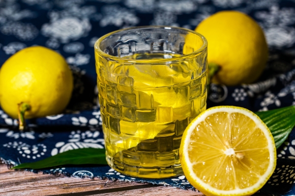 男性喝什么水可以祛濕排毒 具有祛濕排毒的水飲品