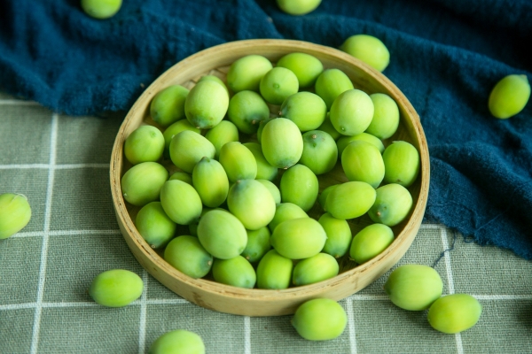 蓮子心可以長期泡水喝嗎 蓮子心泡水喝的禁忌