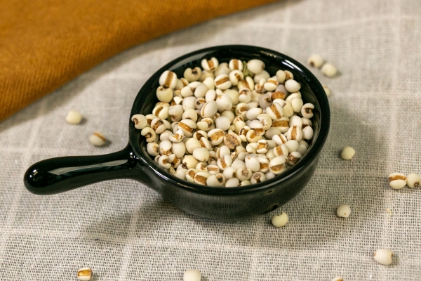 女性溫補又不上火的食物-易網<a href=http://www.gyfww.com/ target=_blank class=infotextkey>健康養生</a>網 女性溫補又不上火的食物