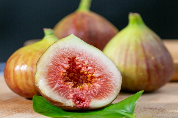 無花果濕氣重可以吃嗎 濕疹可以吃無花果嗎