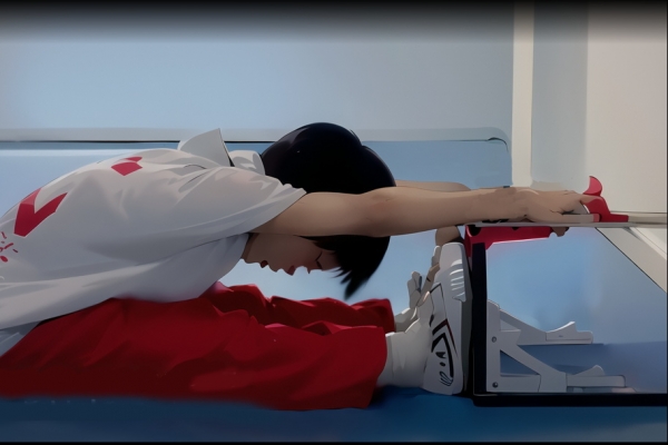 睡前做坐位體前屈有什么作用 體前屈做多了有壞處嗎