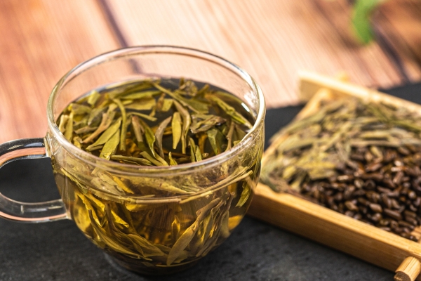 經常上火的人怎么調理 上火了喝什么降火最快-易網<a href=http://www.gyfww.com/ target=_blank class=infotextkey>健康養生</a>網 經常上火的人怎么調理 上火了喝什么降火最快