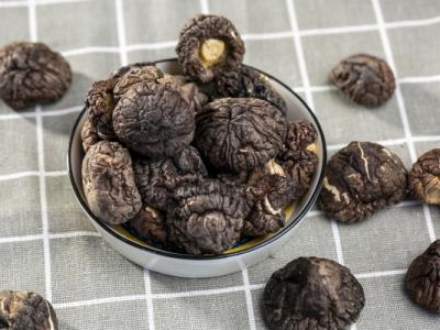 干香菇保質期多長時間 干蘑菇放了三年還能吃嗎