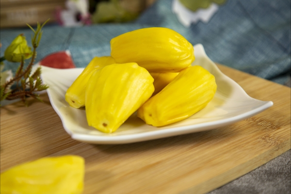 菠蘿蜜核的功效與作用、禁忌和食用方法-易網健康養生網 菠蘿蜜核的功效與作用、禁忌和食用方法