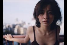 女性長期擠乳溝對身體危害大！