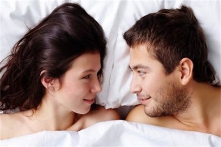 性生活多久一次最好？除了頻率，你需要注意的是性生活技巧