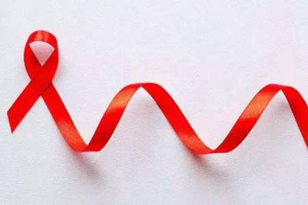 艾滋病并沒(méi)有初期癥狀，如何預(yù)防艾滋病要記住這一點(diǎn)