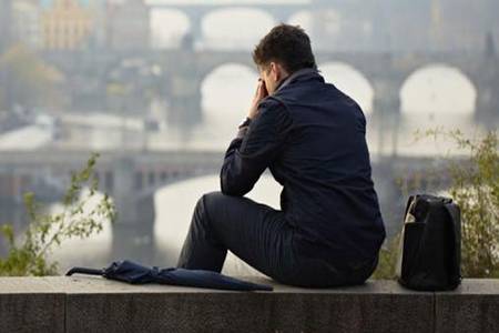 前列腺炎有什么癥狀？這些癥狀表現(xiàn)還會(huì)引起其他疾病