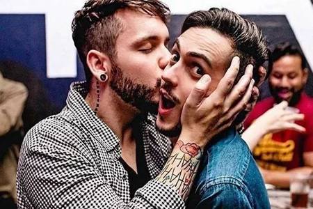 Gay有什么特征？男生是gay從哪些方面可以看出