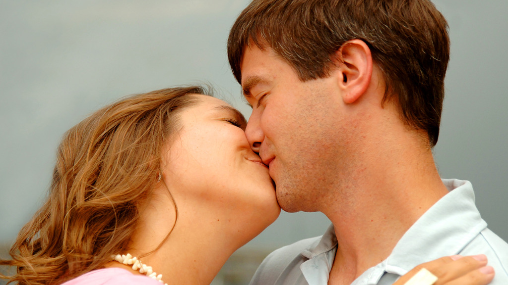 <a href=http://www.gyfww.com/tags-性生活.html target=_blank class=infotextkey>性生活</a>中可能遇到的危險 如何健康性愛-易網(wǎng)健康<a href=http://www.gyfww.com/jkys/ target=_blank class=infotextkey>養(yǎng)生</a>網(wǎng) 性生活中可能遇到的危險 如何健康性愛